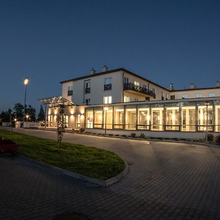 Hotel Radocza Park Business Esterno foto