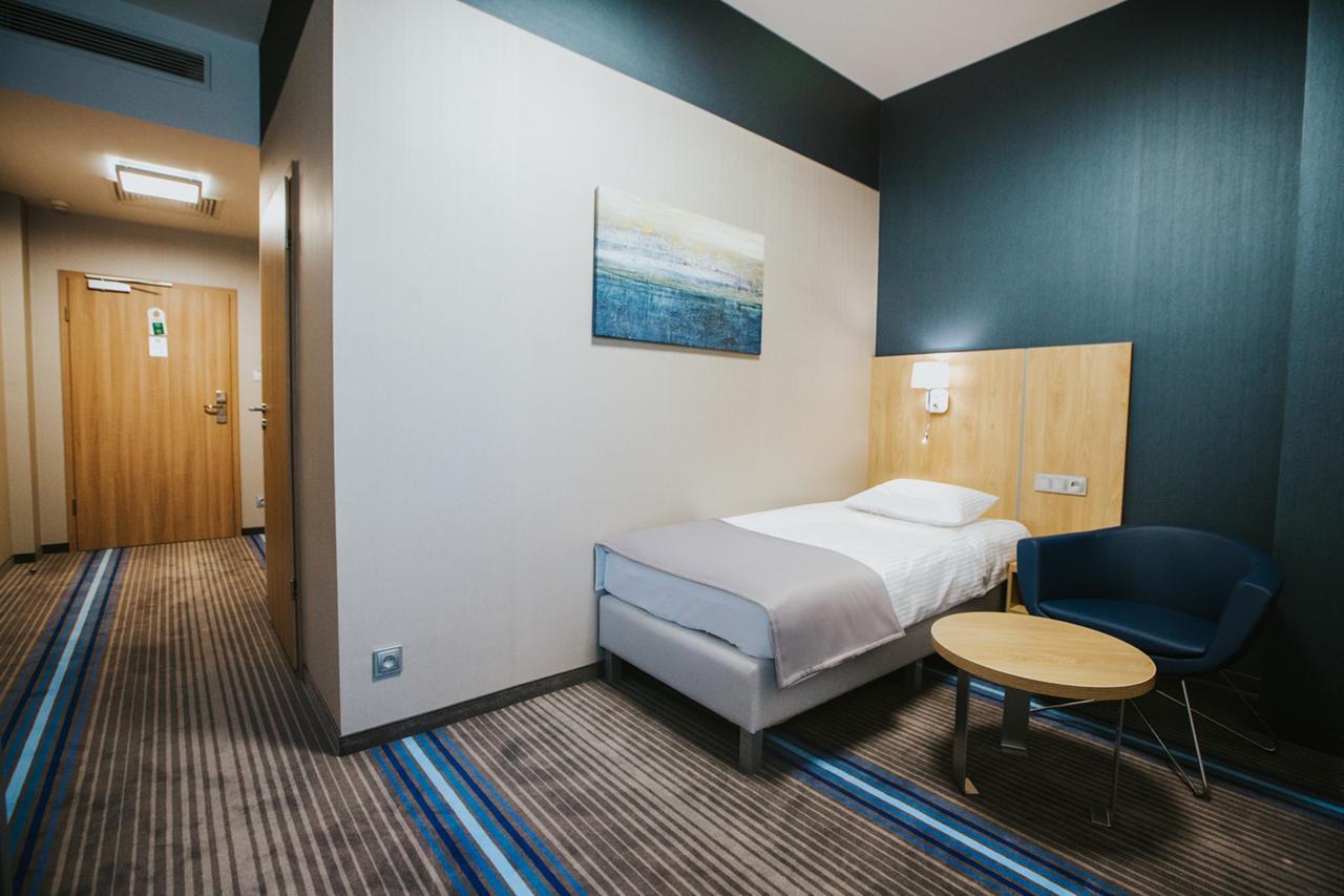 Hotel Radocza Park Business Esterno foto